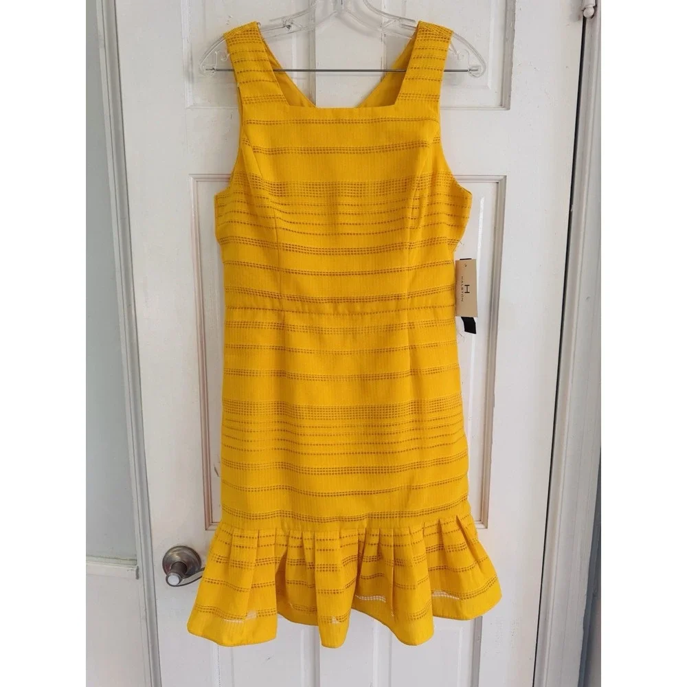 Halston Yellow Eyelet‎ Stripe Ruffle Hem Sheath Dress Sleeveless Women Size 6